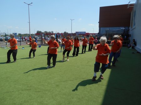 tai chi - Decathlon gyereknap sportnap 2015 Miskolc